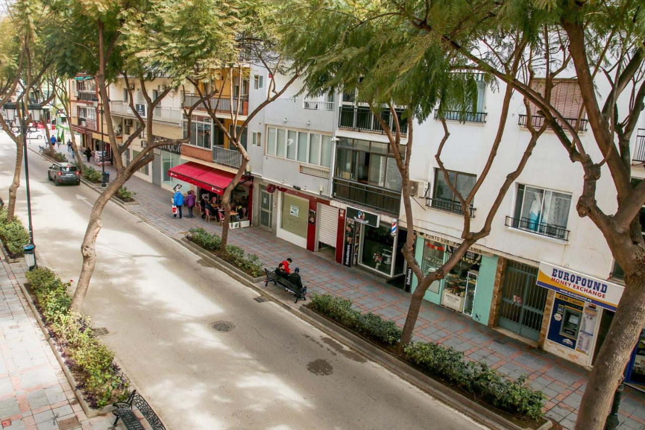 Sunshine Apartment Fuengirola Bagian luar foto