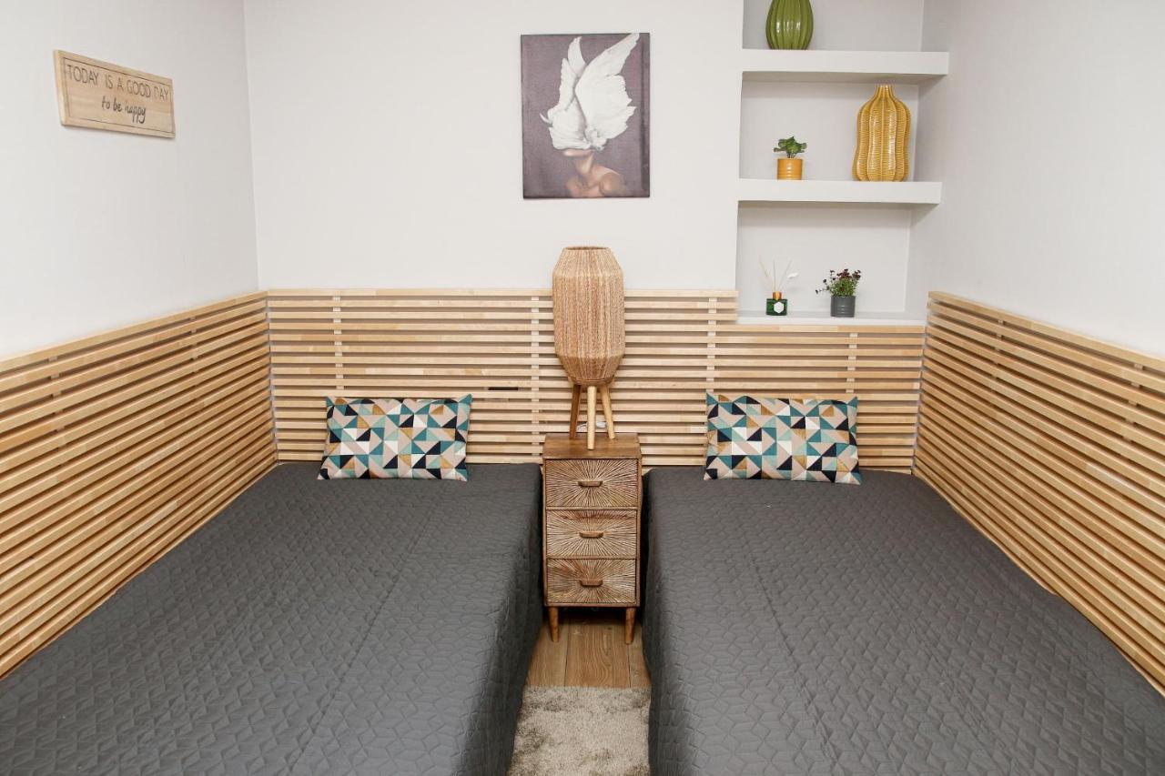Sunshine Apartment Fuengirola Bagian luar foto