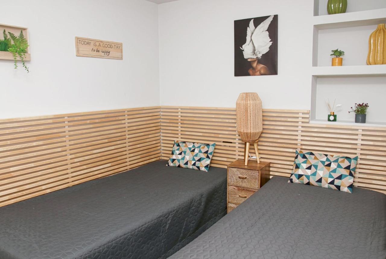 Sunshine Apartment Fuengirola Bagian luar foto